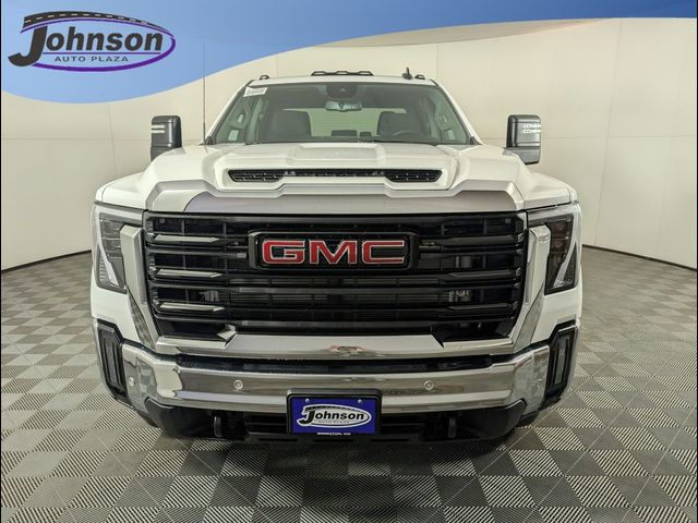 2025 GMC Sierra 3500HD Pro