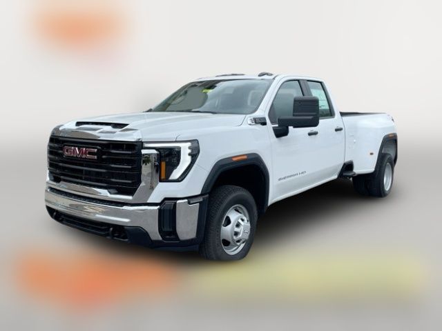 2025 GMC Sierra 3500HD Pro