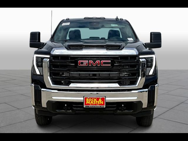 2025 GMC Sierra 3500HD Pro