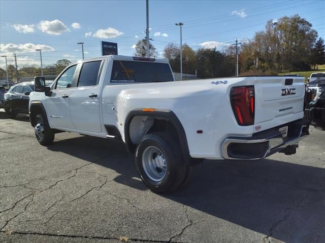 2025 GMC Sierra 3500HD Pro