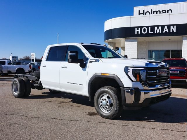 2025 GMC Sierra 3500HD SLE