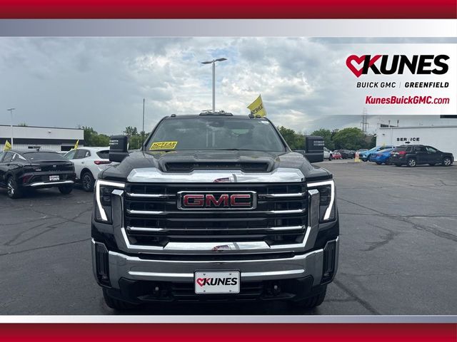 2025 GMC Sierra 3500HD SLE