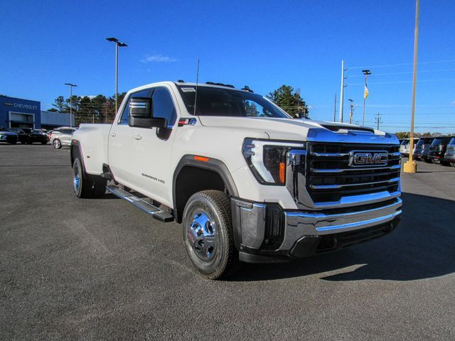 2025 GMC Sierra 3500HD SLE