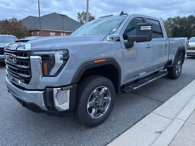 2025 GMC Sierra 3500HD SLE