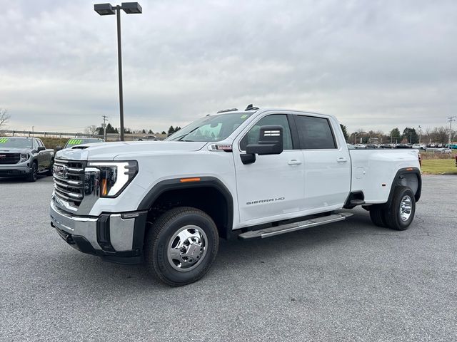 2025 GMC Sierra 3500HD SLE