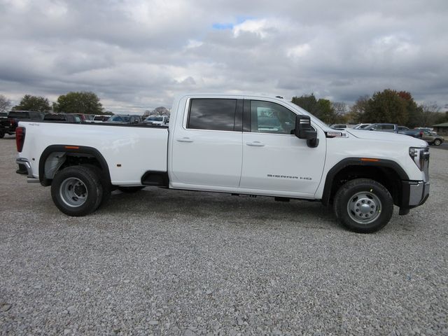 2025 GMC Sierra 3500HD SLE