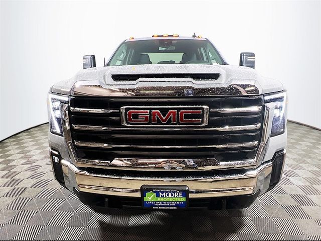 2025 GMC Sierra 3500HD SLE