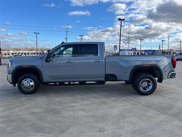 2025 GMC Sierra 3500HD SLE