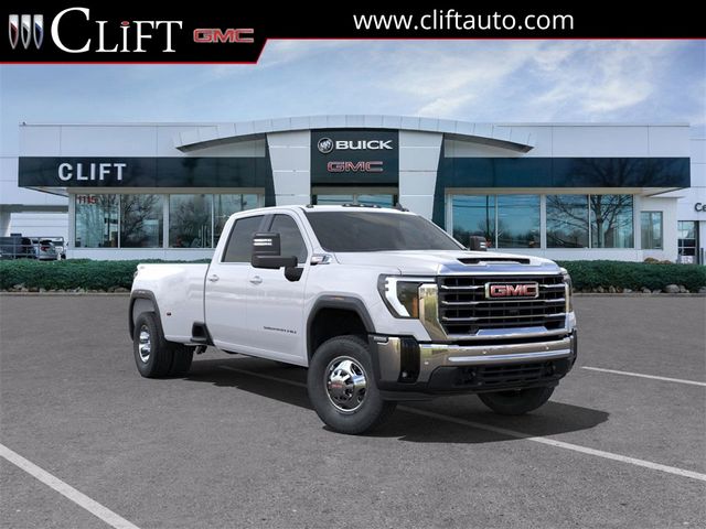 2025 GMC Sierra 3500HD SLE