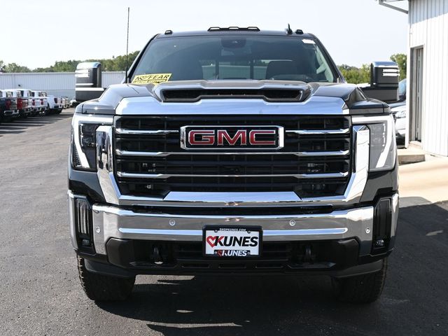 2025 GMC Sierra 3500HD SLT