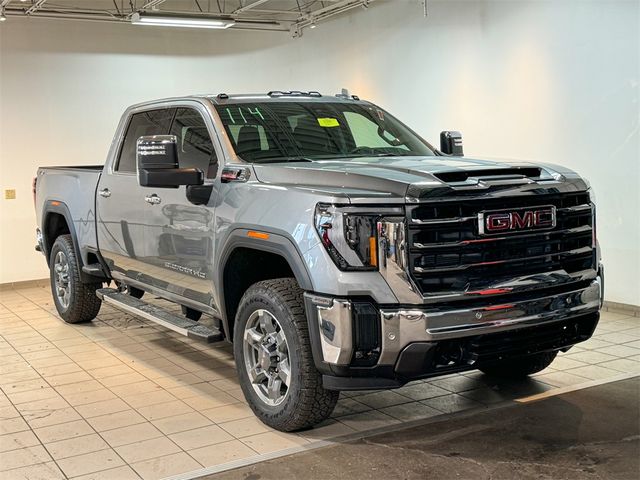 2025 GMC Sierra 3500HD SLT