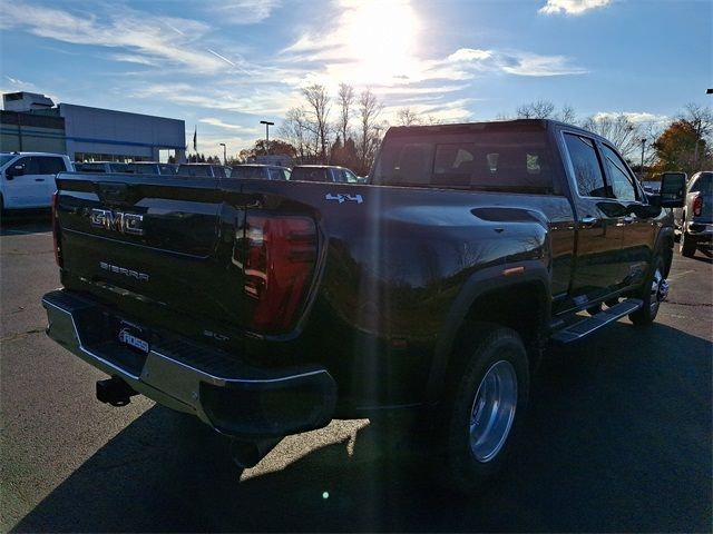 2025 GMC Sierra 3500HD SLT