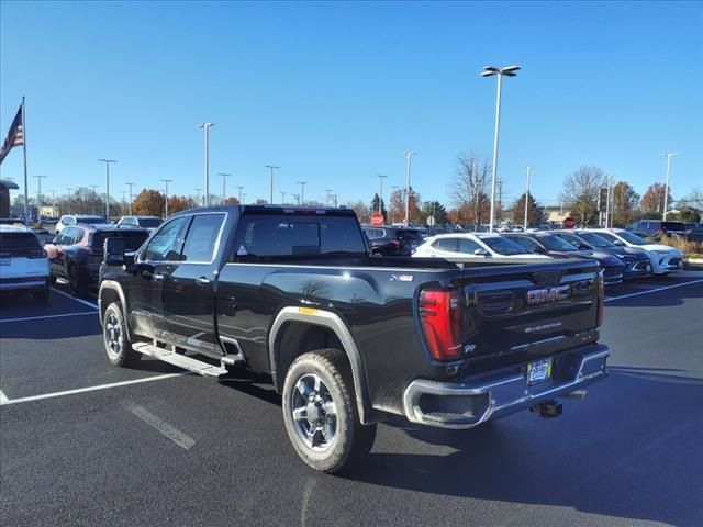 2025 GMC Sierra 3500HD SLT