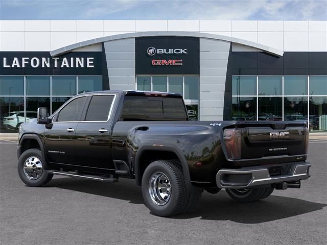 2025 GMC Sierra 3500HD SLT