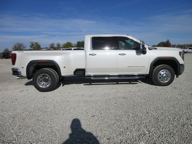 2025 GMC Sierra 3500HD SLT