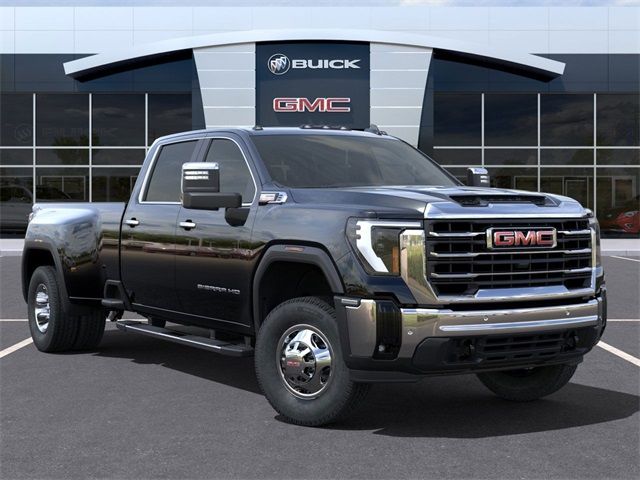 2025 GMC Sierra 3500HD SLT