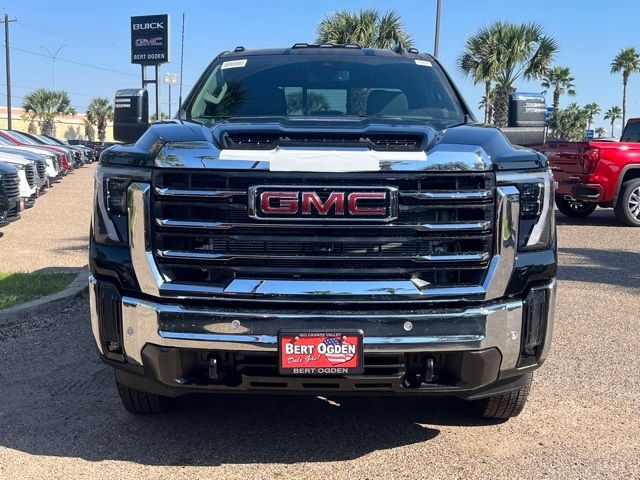 2025 GMC Sierra 3500HD SLT