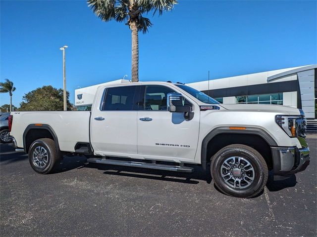 2025 GMC Sierra 3500HD SLT