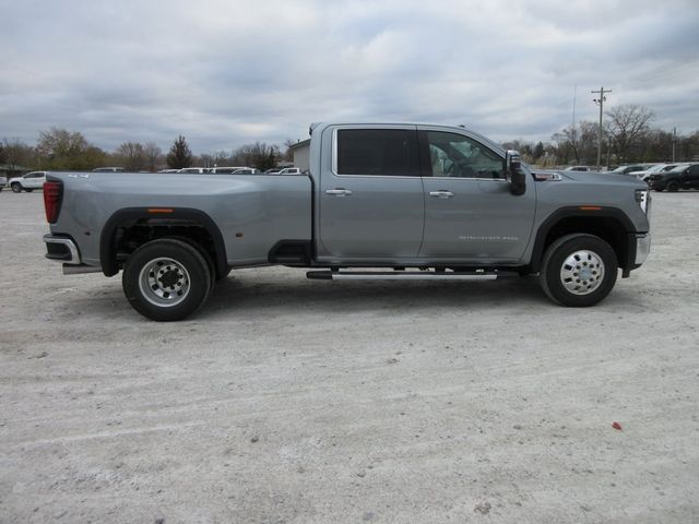 2025 GMC Sierra 3500HD SLT