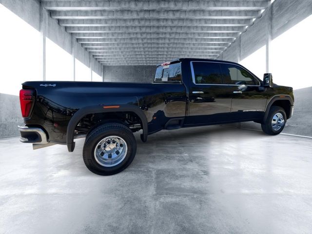 2025 GMC Sierra 3500HD SLT