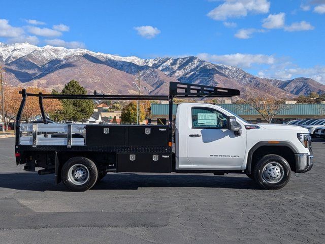 2025 GMC Sierra 3500HD Pro