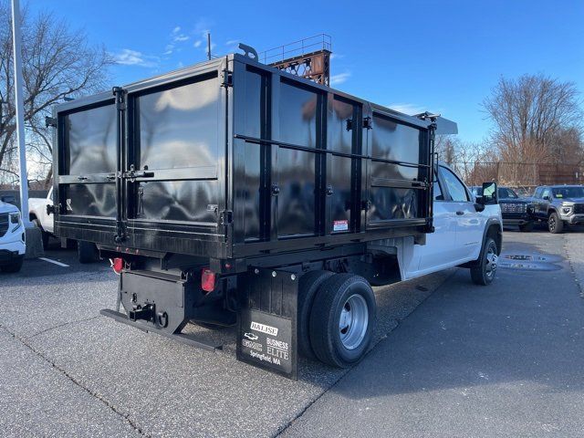 2025 GMC Sierra 3500HD Pro