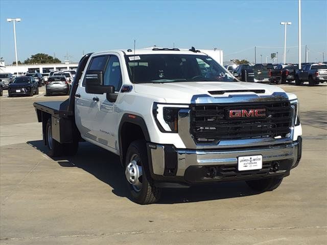 2025 GMC Sierra 3500HD Pro