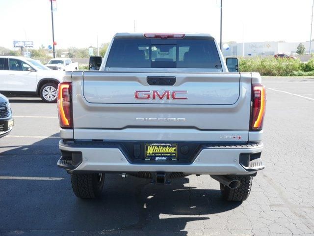 2025 GMC Sierra 3500HD AT4