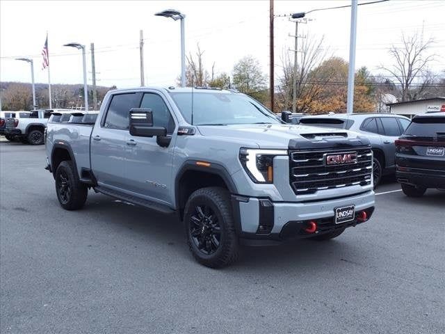 2025 GMC Sierra 3500HD AT4