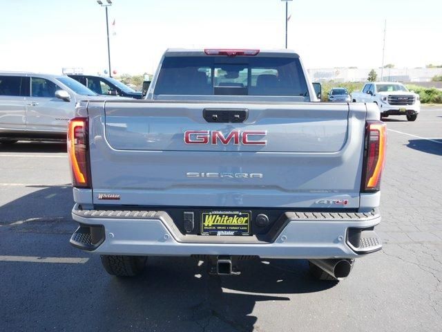 2025 GMC Sierra 3500HD AT4