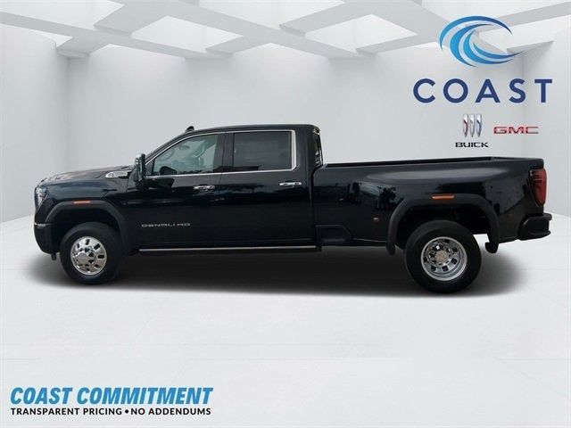 2025 GMC Sierra 3500HD Denali