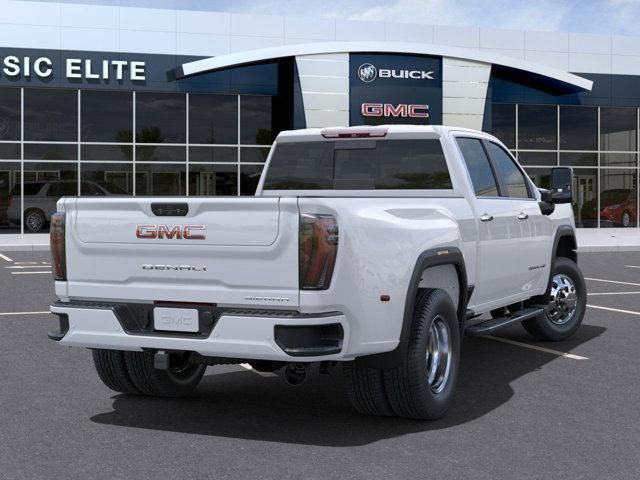 2025 GMC Sierra 3500HD Denali