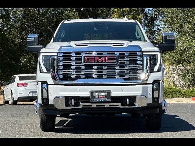 2025 GMC Sierra 3500HD Denali