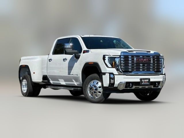 2025 GMC Sierra 3500HD Denali