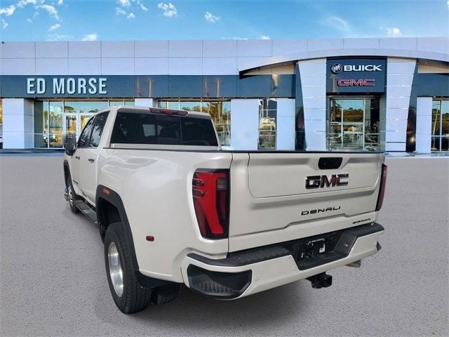 2025 GMC Sierra 3500HD Denali