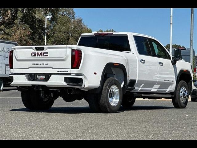 2025 GMC Sierra 3500HD Denali