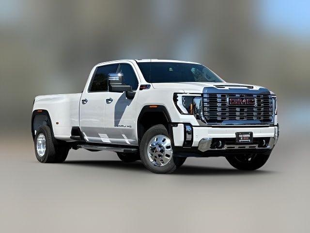 2025 GMC Sierra 3500HD Denali