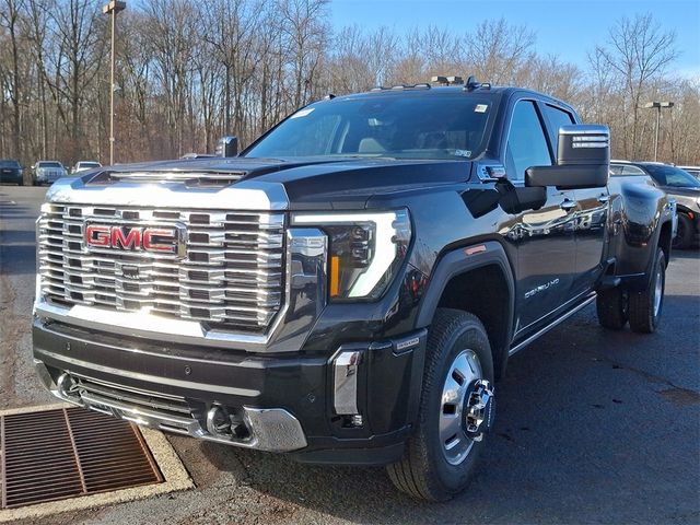 2025 GMC Sierra 3500HD Denali