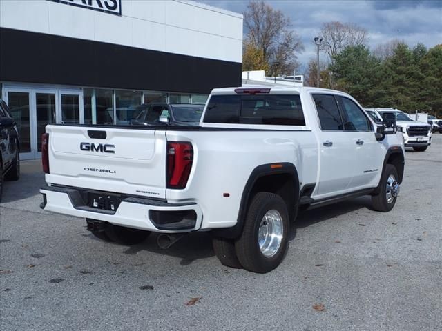 2025 GMC Sierra 3500HD Denali Ultimate