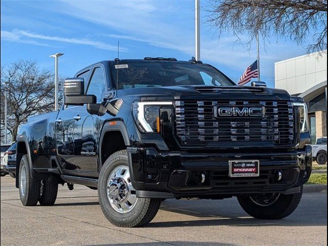 2025 GMC Sierra 3500HD Denali Ultimate