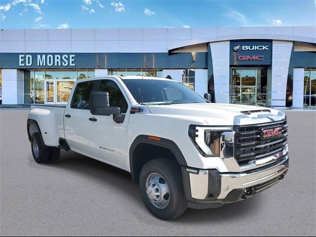 2025 GMC Sierra 3500HD Pro