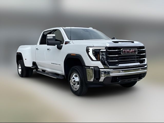 2025 GMC Sierra 3500HD SLT