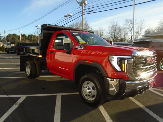 2025 GMC Sierra 3500HD Pro