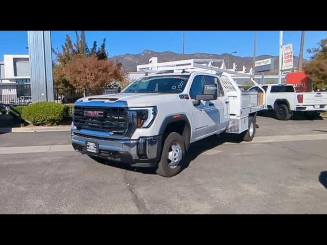 2025 GMC Sierra 3500HD Pro