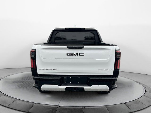 2025 GMC Sierra EV Max Range Denali