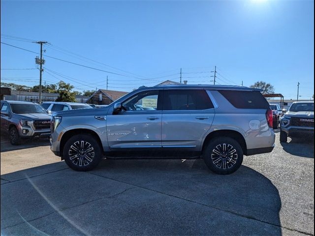 2025 GMC Yukon Elevation