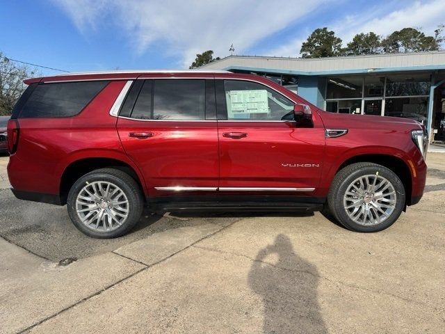 2025 GMC Yukon Elevation