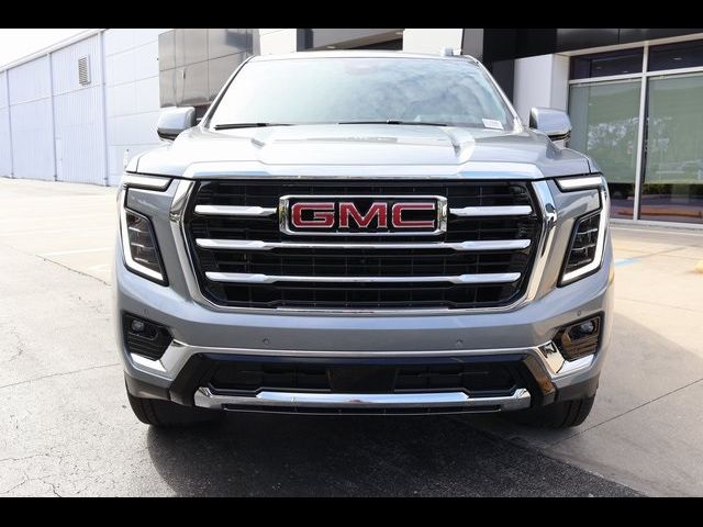 2025 GMC Yukon Elevation