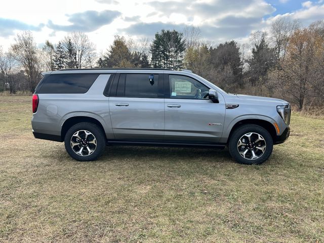 2025 GMC Yukon XL AT4