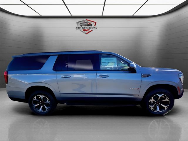 2025 GMC Yukon XL AT4